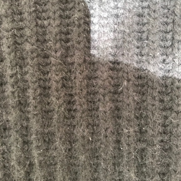 Marc Jacobs thick sweater tshirt - Picture 6 of 7